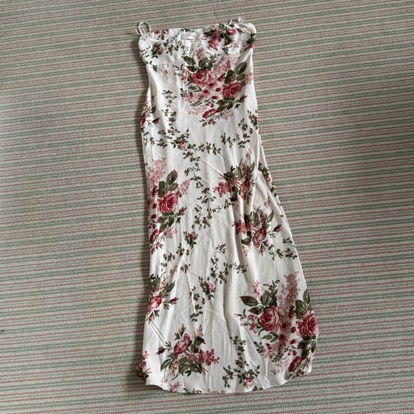 Princess Polly Abeila Strapless Maxi Dress Pink Multi - Picture 2 of 3